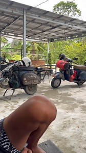 Hari ke 1056 Solo touring Jelajah Nusantara. Belum melanjutkan perjalanan , masih edisi tamu antar tamu , abang kita dari makasar mau melanjutkan perjalanan ke arah Kalimantan barat star dari bulungan Kalimantan utara. #vespa #jelajahnusantara #jelajahborneo #solotouring #vespaindonesia | Momo Mgl