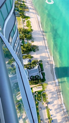 Step inside this exquisite luxury condominium featuring high-end finishes, breathtaking city and/or ocean views, and state-of-the-art amenities. Enjoy open-concept living, designer kitchens, spa-inspired bathrooms, and exclusive access to concierge services, fitness centers, and more. #LuxuryLiving #DreamCondo #ModernElegance #HighEndHomes #CityViews