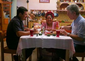 Conozca los lugares favoritos de Anthony Bourdain en México