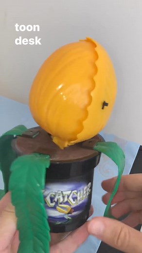 2.6M views · 10K reactions | Toy Fly Trap #flytrap #toy #funny | ToonDesk | Facebook