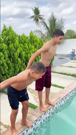 Desafio na piscina 😁