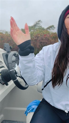 OAK ISLAND CHRISTMAS PARADE! 🎅🏼🌧️ See you soon!!! 😜 | Maggie Lin, REALTOR/Broker 房地產經紀人