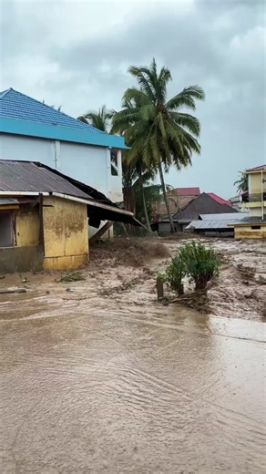 Preparing for Extreme Weather: Flood Alerts and Safety Tips