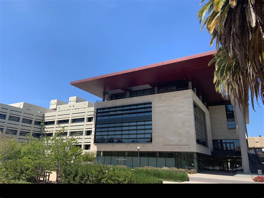 Bhattacharya M.D. ’97 tapped to lead the CDC amid leadership change