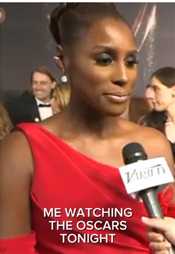 Oscars watch party rules: snacks, updating the group chat, and rooting for everybody Black. #IssaRae #Oscars #AcademyAwards #RedCarpet