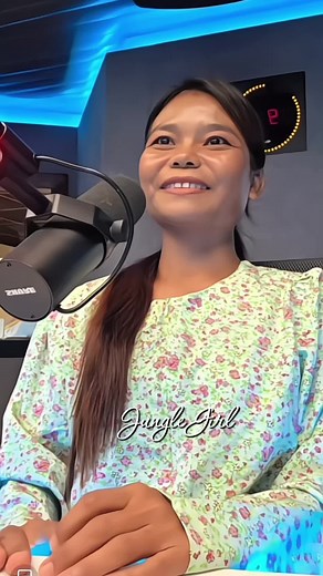 Kisah Hutan Mengejutkan: Jungle Girl dan Haiwan