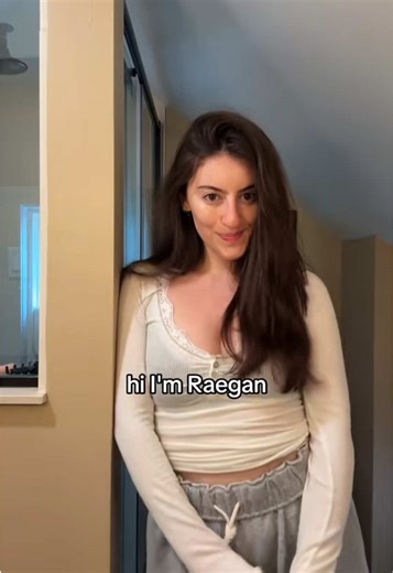 A year ago today I posted this video and it changed my whole entire life❤️ I wasn’t expecting it to. I didn’t think it could. But I took a deep breath and hit post and somehow it brought me all of you. So thank you for being here. Thank you for watching. Thank you for building this community with me - for cheering each other on and lifting each other up and supporting each other every step of the way. You have no idea how endlessly grateful I am to be starting over with all of you. So here’s to 