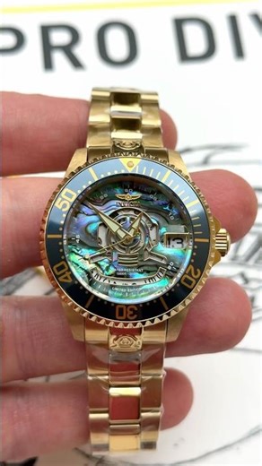 Invicta 23456 Grand Diver Abalone Automatic 38 mm. 300 MT.