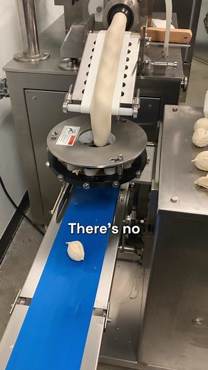 MìLà (formerly XCJ) has come a long way since its early days. 🥟 This is where it all began before we started working with co-packers and co-manufacturers! It was a time for experimentation, learning, and taking risks. The passion and dedication of this team are at the heart of what makes MìLà what it is today. 🙌🏻❤️ #dumplings #soupdumplings #xlb #xcj #xiaolongbao #dumpling #soupdumplingstok #soupdumpling #dumplingtok #dumplingtiktok #dumplingtime #aapiowned #chinesefoodlovers #dumplinglover