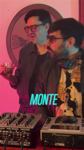 A Caballo Con Azúcar Moreno