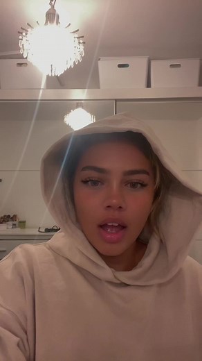 Confronting Friendship Betrayal on Social Media