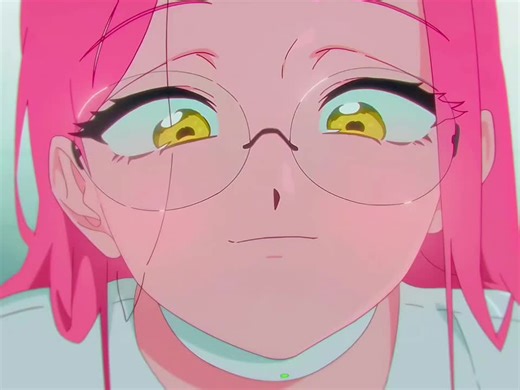 Mizi Explores Old Comments on Videos