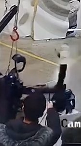 795K views · 892 reactions | Terrifying moment robot 'wakes up' and attacks humans while 'trying to escape' | The Mirror | Facebook