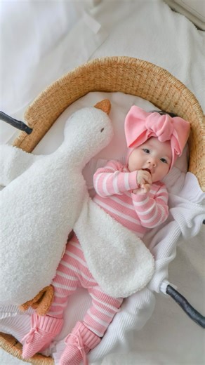 Emma Rose by Emily on Instagram: "Don’t start a small business… unless you’re ready to work all the time! You’ll be the boss, the photographer, the marketing manager, the customer service rep — and if you handmake your products, congrats, you just added “full-time maker” to your resume too You think you’re working for yourself for more freedom, but somehow you end up working 24/7… with no days off and your brain still clocked in 😂🙈 #handmadesmallbusiness #handmadewithlove #smallbusinessowner #