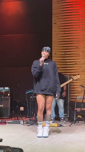 Pabllo Vittar - Disk Me | Batidão Tropical