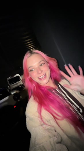 Pls don’t crumple bills just let em fly | bills