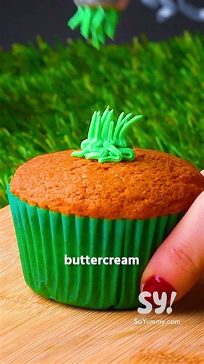 Score big on the dessert table with these field goal cupcakes 🏈🧁