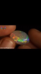 Frozen Rainbow captured in a stone 🌈⛏️🤩 #australianopal #opal #calming #beautiful | The Misfits Opal Hunters
