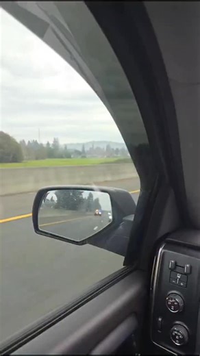 California highway patrol units responding code 3 | Unmarkedofficials