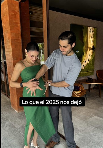 Gracias 2025 por ser un año mágico! el año en qué nos convertimos en papás! Se lo pedimos tanto a Dios y la virgencita y nos lo concedió🙏🏼 nos mandó un angelito del cielo💕 te amamos mucho Julián! Te prometemos estar para ti siempre y criarte en un hogar lleno de amor, música, baile y muchos hobbies que tengan que ver con carros 😂😍 Estamos listos para un 2026 lleno de desveladas, risas, primeras veces y muchos cambios de pañales 🙊#baby #boymom #newparents #mom #blessed