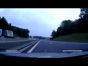 E430 240kmh almost crash