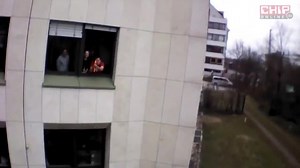 Parrot AR Drone 2.0: Drohne mit Nerf-Gun abschießen