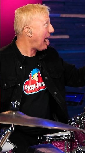 Gregg Bissonette performs "Unchained" by Van Halen. 🤘🏼 #drumeo