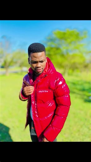 #Angiyena uMaplazane ngiyijongo impela 🔥⚽️🥹. Bengizitshela ukuth Ibhova 🔥⚽️. Like & Comment 🙏🤝