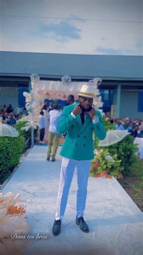 Dans tes bras | Moise Rumia music