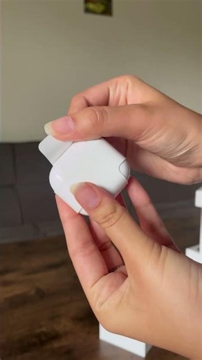 Unboxing Apple AirPod gen 4
