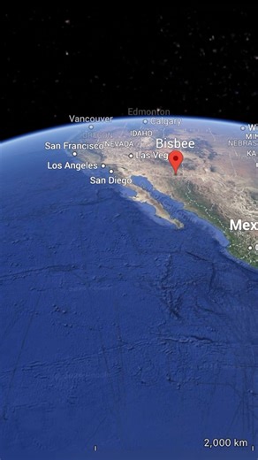 Hidden in the mountains of southern Arizona, Bisbee is a small town with a big personality. Originally a booming copper mining center, it has transformed into an artistic community filled with colorful buildings, quirky shops, and historic streets that climb the hillsides. Walking through Bisbee feels different from typical desert towns — it’s vibrant, creative, and full of character. If you love places that feel unexpected and authentic, Bisbee is a true small-town gem. 🌵🇺🇸 #SmallTownAmerica