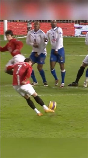 Ronaldo vs Portsmouth The Knuckleball Breakdown #soccer #technique