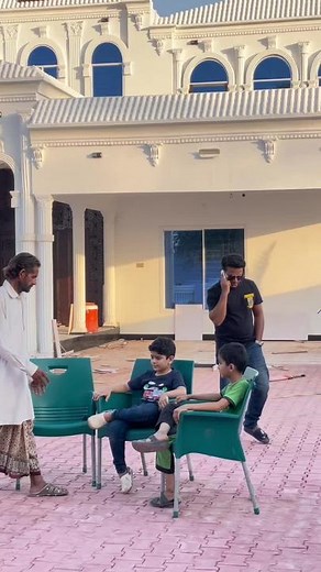 #yar in bacho ka kia karo me #aesy nhi karna chaye#laastseen #hellotiktok #laastseen #fyp #fyp #fyp #