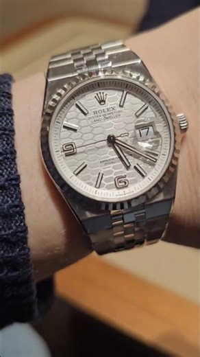 Watch Stories: A Quartz Rolex and the New Land-Dweller #watch