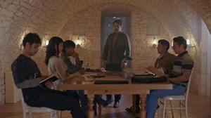 Incognito tells of the lives of a group of ex-soldiers as they do covert operations, redefining honor, pushing boundaries, and undertaking perilous contracts. Showing at 6;50 pm on St Novela E plus | StarTimes