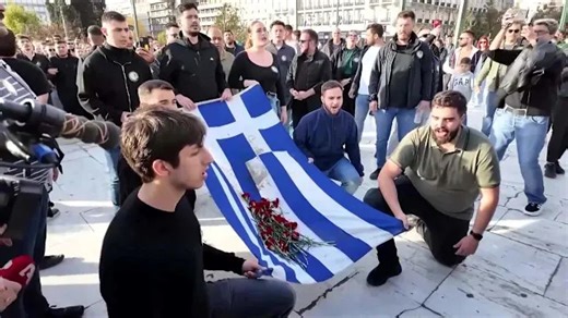 Thousands in Athens commemorate revolt that toppled junta