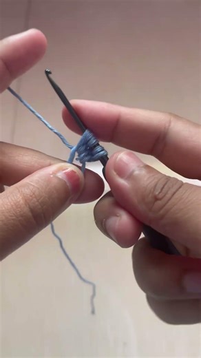 Cluster stitch made easy for beginners 💫Try this today!#crochet #crochettutorial #crochetlover