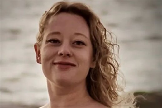 ‘Amazing’ poet mom of three shot dead by ICE in ‘public execution’