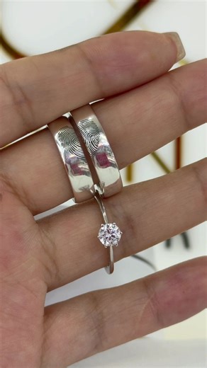 #arosmatrimonio en #infinityjoyeria presente en los momentos más importantes 💎 WhatsApp ✅: 0998761237 - 0969048442 #infinity #anillos #boda