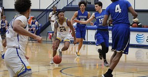 JUCO standout Brian Moore commits to Murray State