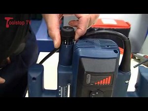 In-Depth Overview - Bosch GOF900CE Plunge Router