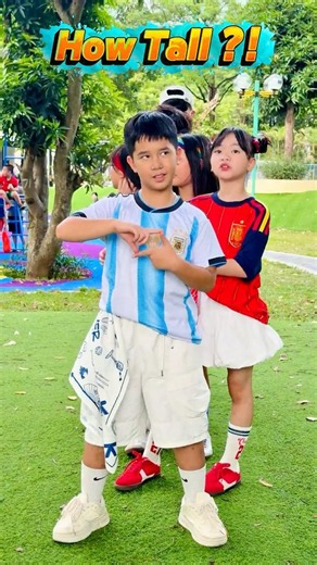 How Tall are U ^^ ?!😝😎/Follow Vy's Youtube to watch more videos/ #lengocvy #viral #dance