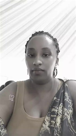 NYIRAZAMANI Queen (@nyirazamani.queen)’s videos with original sound - MURUNGI SABIN