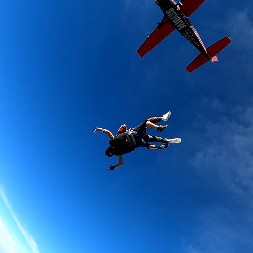 💥 High vibes, big smiles, pure adrenaline - and the sky’s 𝙨𝙝𝙖𝙠𝙞𝙣𝙜 𝙡𝙞𝙠𝙚 𝙖 𝙋𝙤𝙡𝙖𝙧𝙤𝙞𝙙 𝙥𝙞𝙘𝙩𝙪𝙧𝙚!🎶 Tandem skydives from 15,000ft over the Algarve coast… this is what fun looks like - come fly with us and make your own kind of noise. 🤩🤘 No experience needed - just bring the energy, and we’ll handle the rest! 🪂 #SkydiveAlgarve #TandemSkydive #Skydive #Algarve #SkyHighEnergy #JumpWithStyle #JumpInParadise | Skydive Algarve