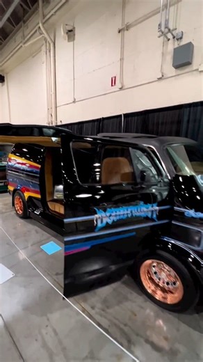 The vanning scene is in full swing and rockin' in California!👍 #boogievan #customvan #custompaint #shagcarpet #custominterior #letsboogie #vancrush #keepontrucking #truckin #vannin #vanning #vans #vancult #vanculture #vanners #oldschoolvans #oldschool #chevyvan #fordvan #dodgevan #vanlife #groovyvans #vantastic | The Boogie Van