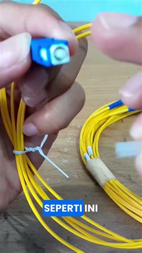 SC Connector (Subscriber Connector/Standard Connector)