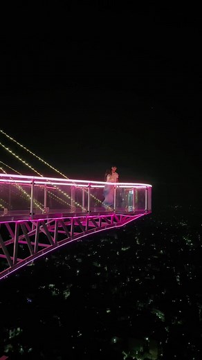 Sky Glass Swing Bridge in Kathmandu, Nepal | Single Tree Sightseeing