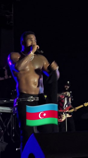 Jason Derulo performs his hit song 'Swalla' live in Azerbaijan 🇦🇿