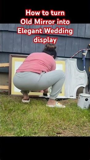 How to turn your mirror into wedding display #diy #diydecor #wedding