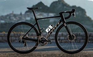 【熟肉】【首发】Cycling Tips 评测全新一代 SCOTT Addict RC